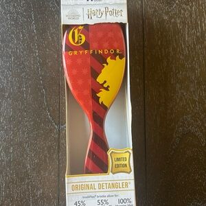 Gryffindor Red and Yellow Hair Detangler Brush